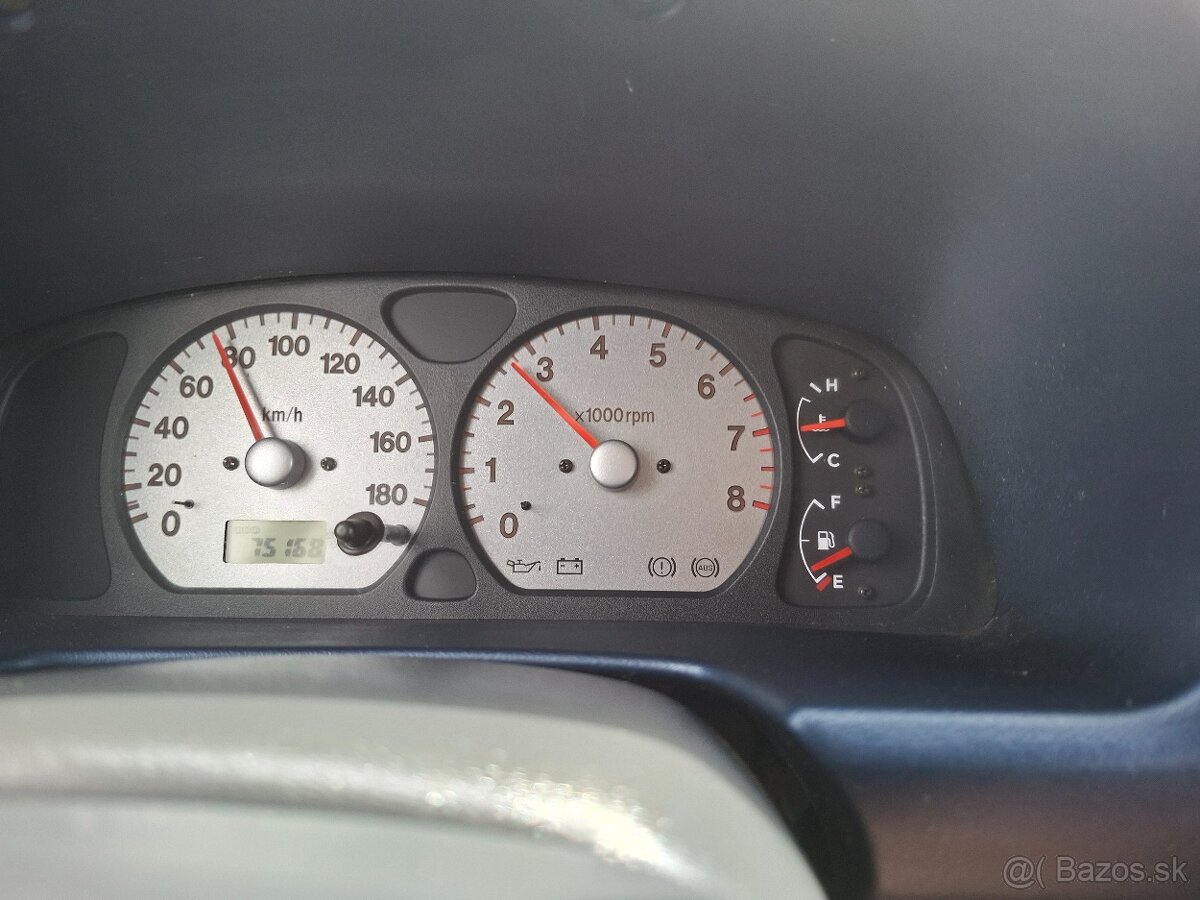 Suzuki Jimny 1,3 benzín SPECIAL - 14