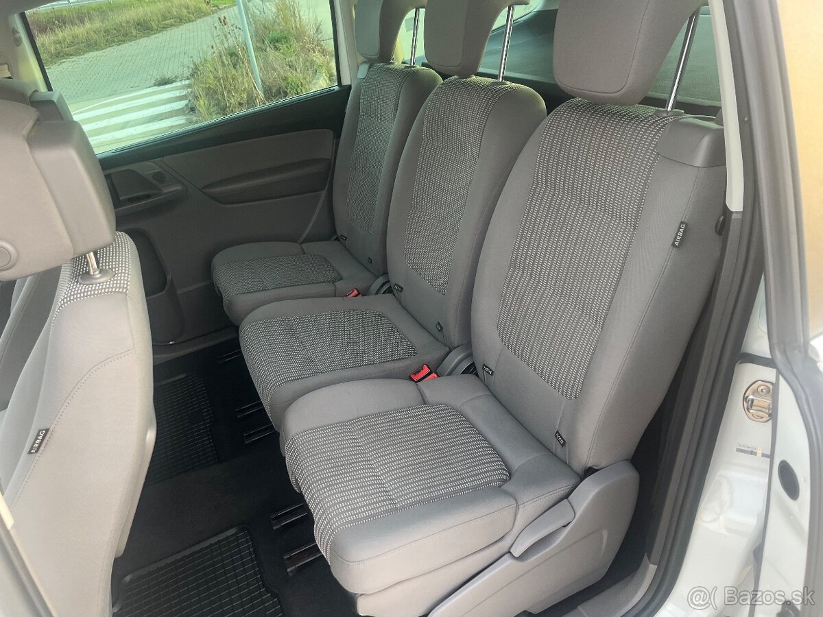 SEAT Alhambra 7miest pano diesel 110Kw - 14