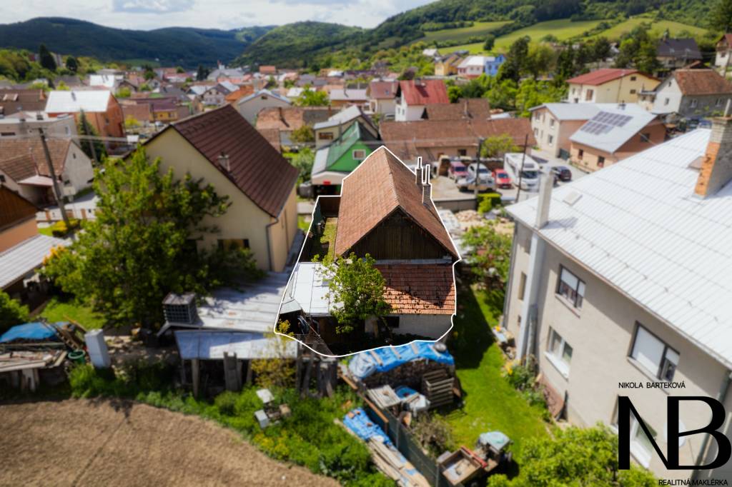 Na predaj rodinný dom v malebnej obci Omšenie - 14