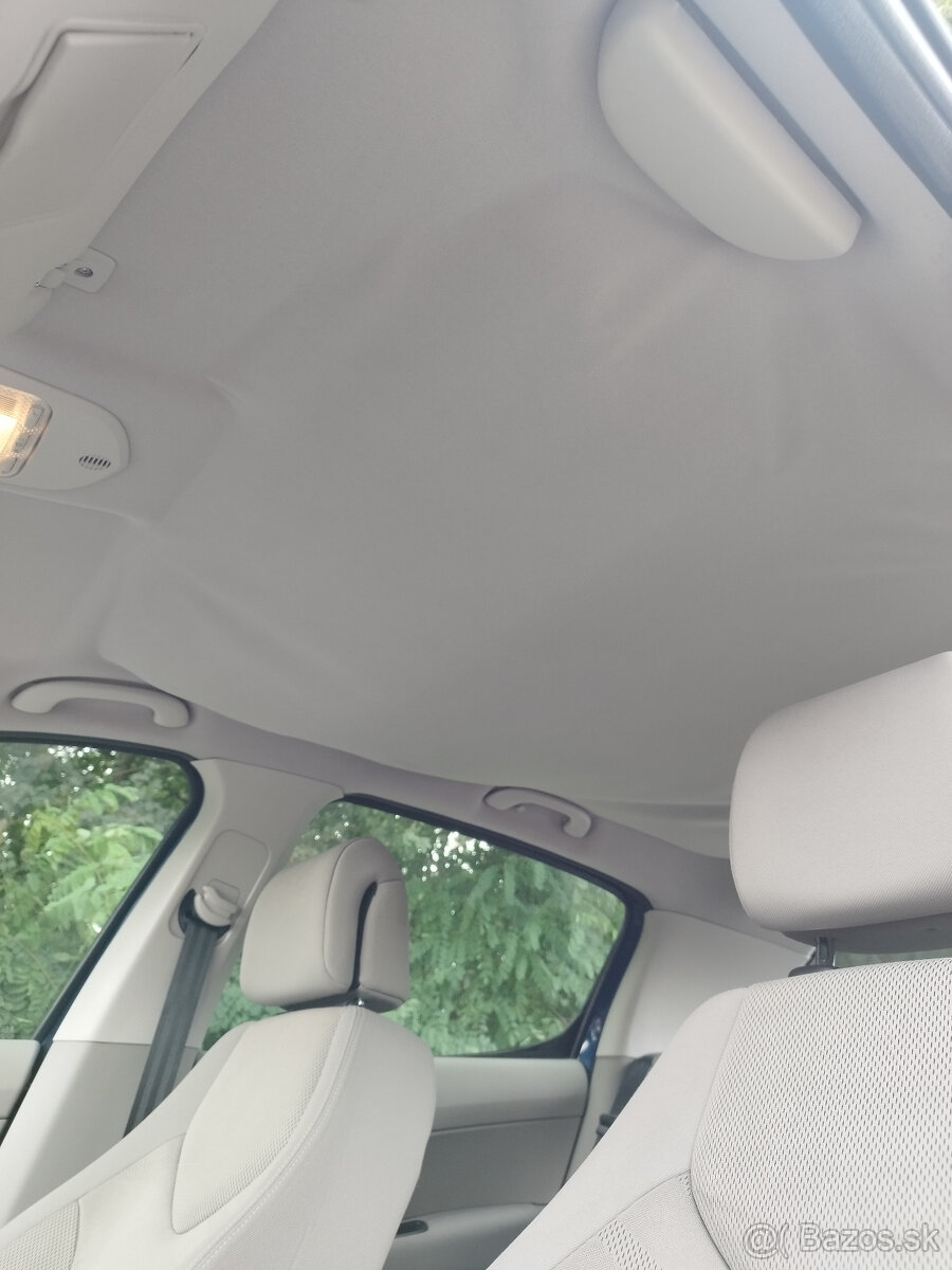 Peugeot 308 1.6 16V VTi ako nové kupené v SR - 14