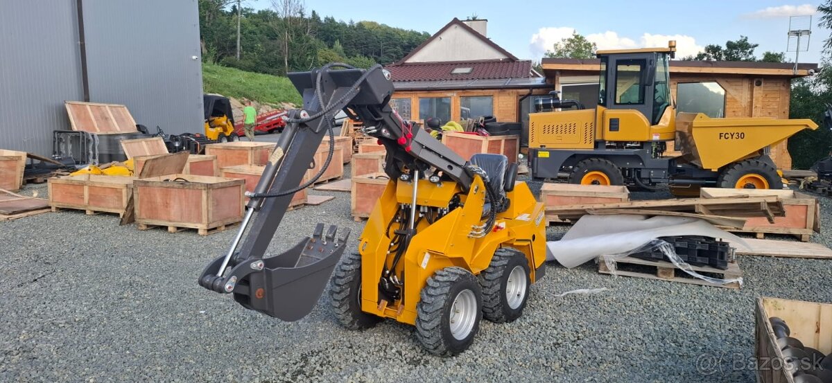 Mininakladac Kruger XKL480Z smykový riadeny nakladac - 14