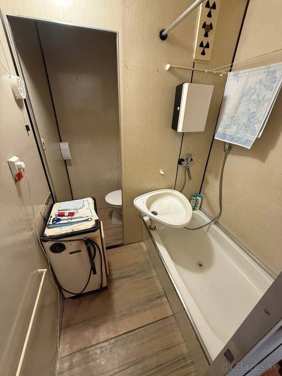 Na predaj 2 izbový byt Partizánske - 14