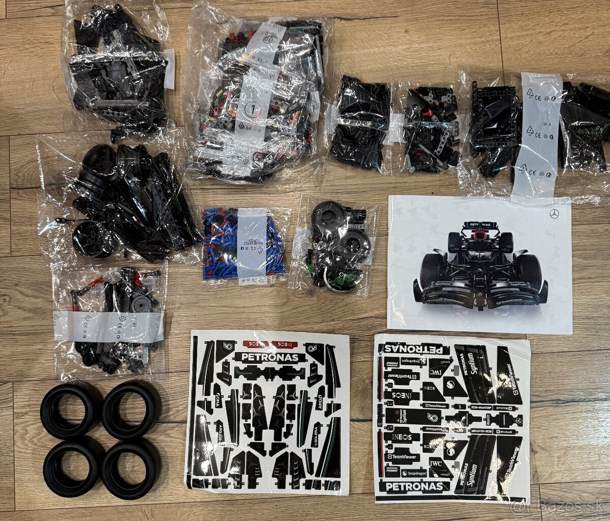 lego technic zavodne formule F1 - 14