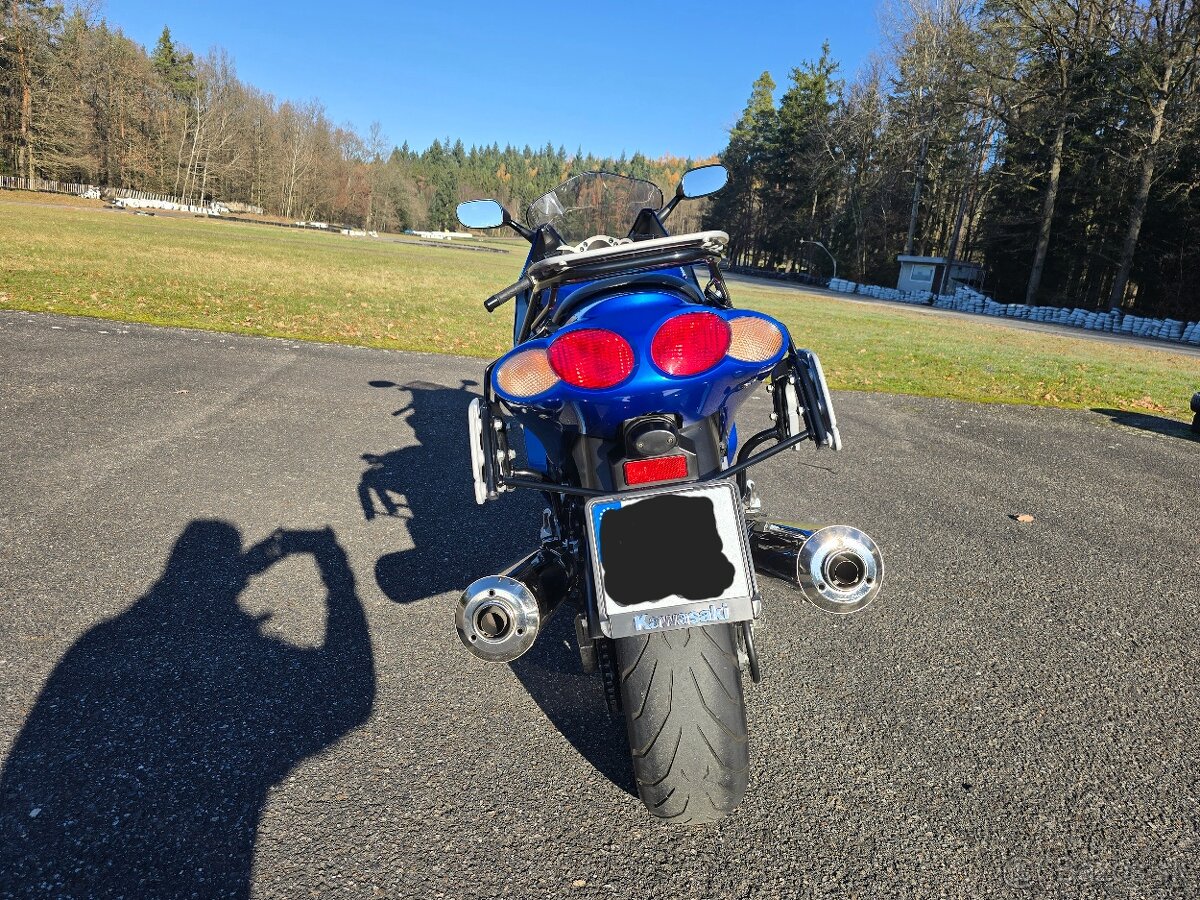 Kawasaki ZZR 1200 - 14
