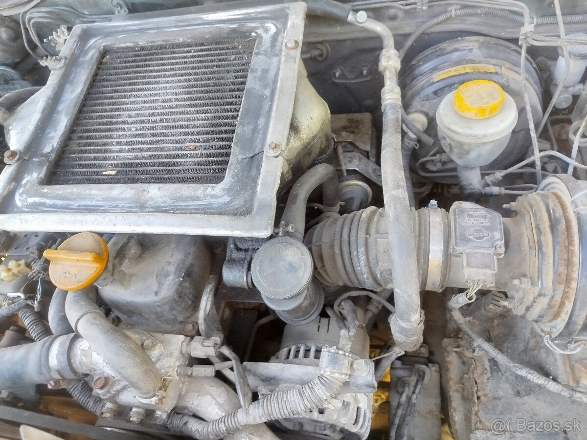 Nissan Terrano 2.7TDi - 14