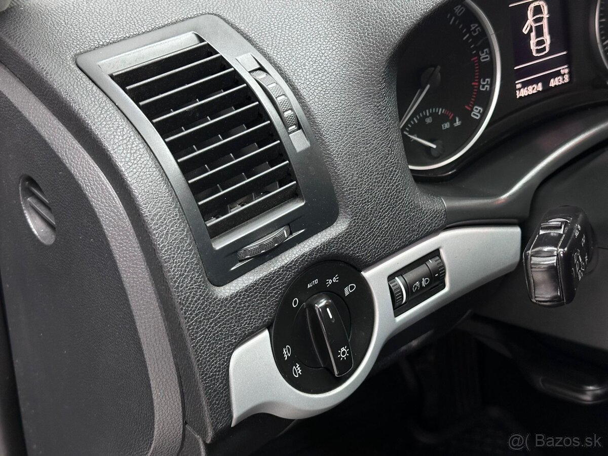 Škoda Octavia combi ,facelift - 14