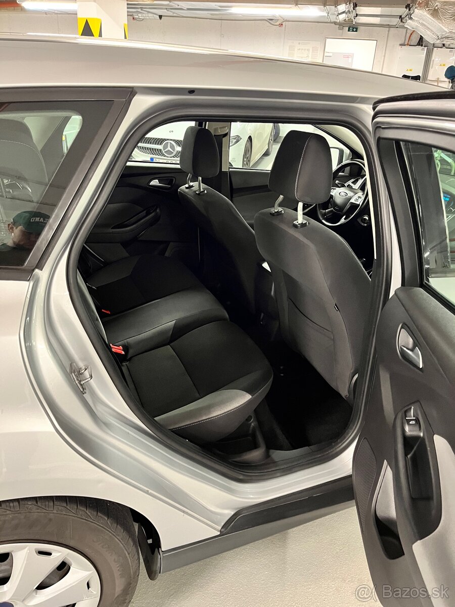 Ford Focus 1.6 TDCi ECOnetic, r. 2014 - 14