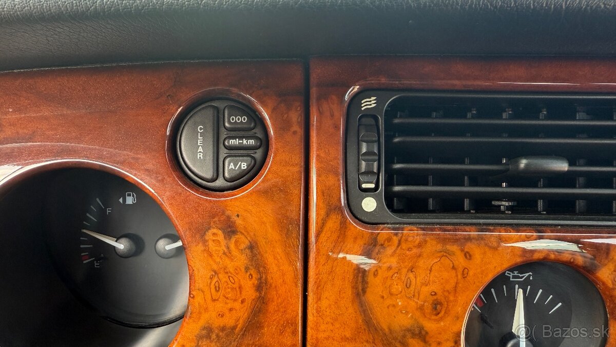 Jaguar XK XK8 4.0 Coupé - 14