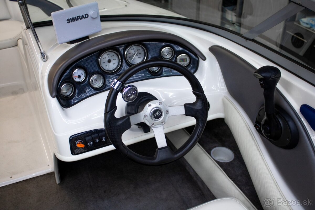 Monterey 180 FS - 14