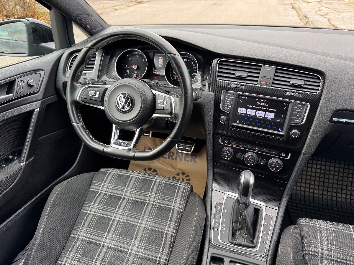 Volkswagen Golf VII GTD 2.0tdi Variant DSG - 14
