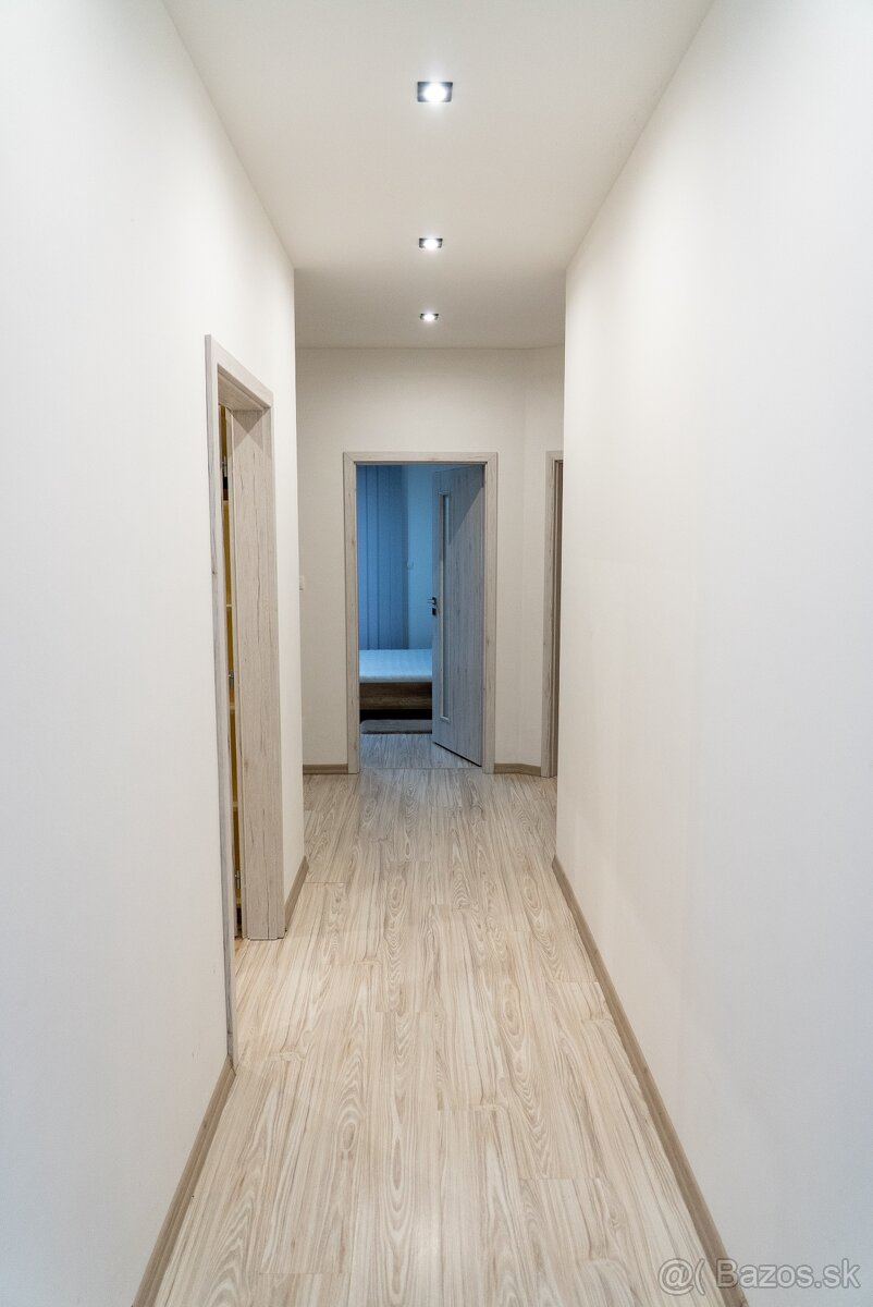 Moderný 4-izbový dom 100m od Zemplínskej Šíravy - 14