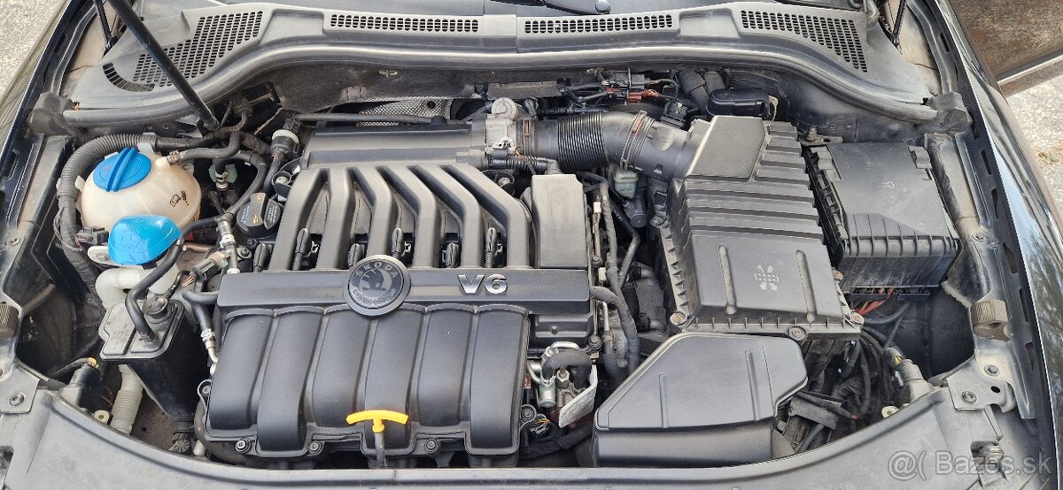 Škoda superb Combi 3.6 V6 DSG 4x4 - 14