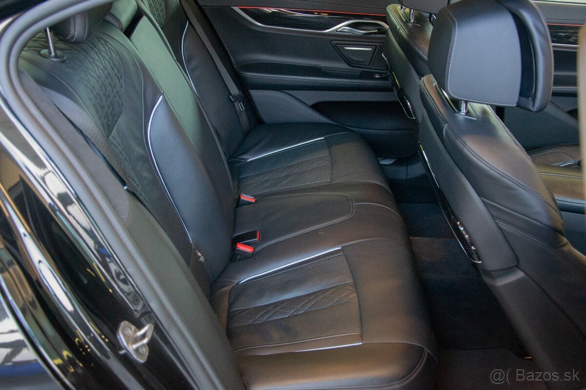 BMW Rad 7 730d mHEV xDrive A/T - 14