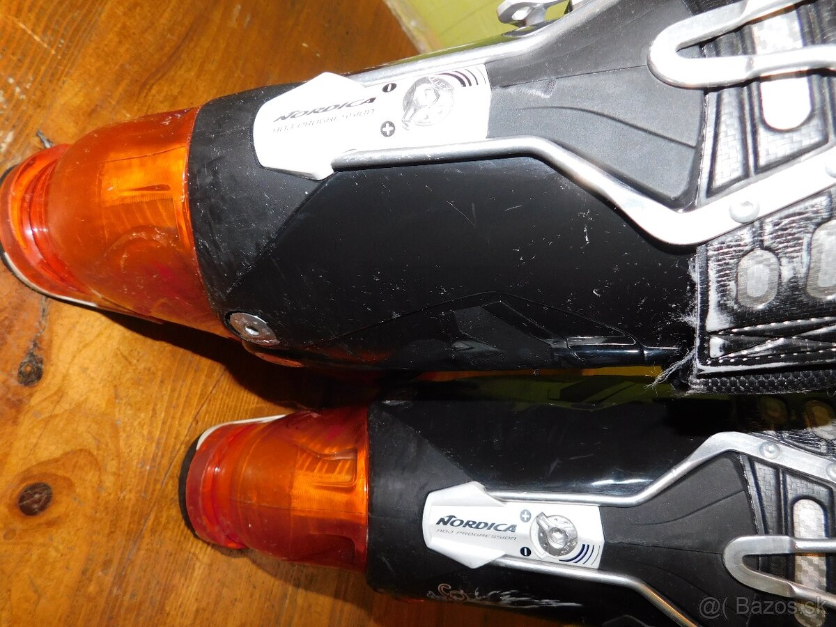 Nordica Speedmachine č-43 - 14