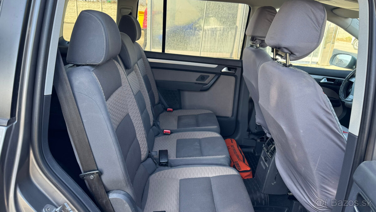 Volkswagen Touran Van 2.0 TDI Trendline - 14