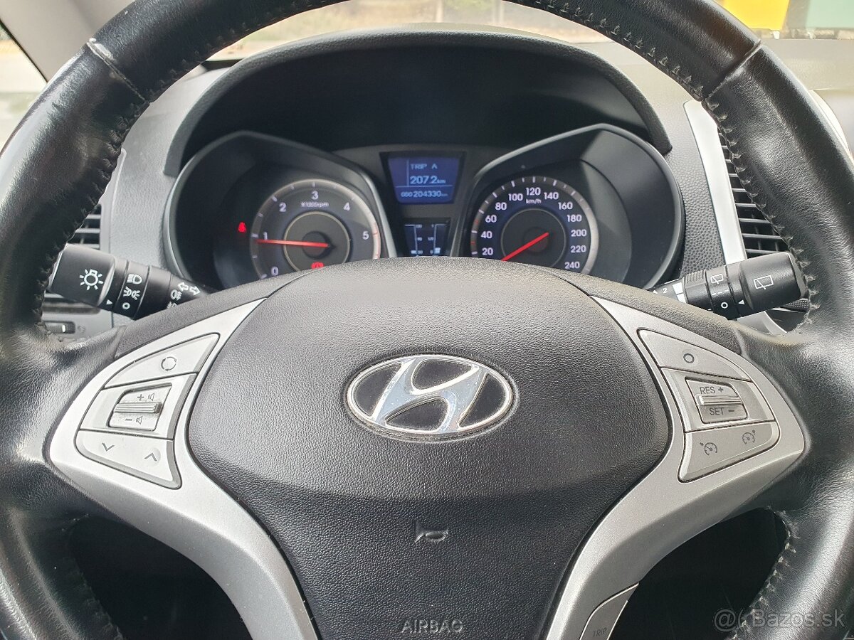 Hyundai ix20 1.6 CRDi 16V Stile 94KW,,M6, 5d - 14