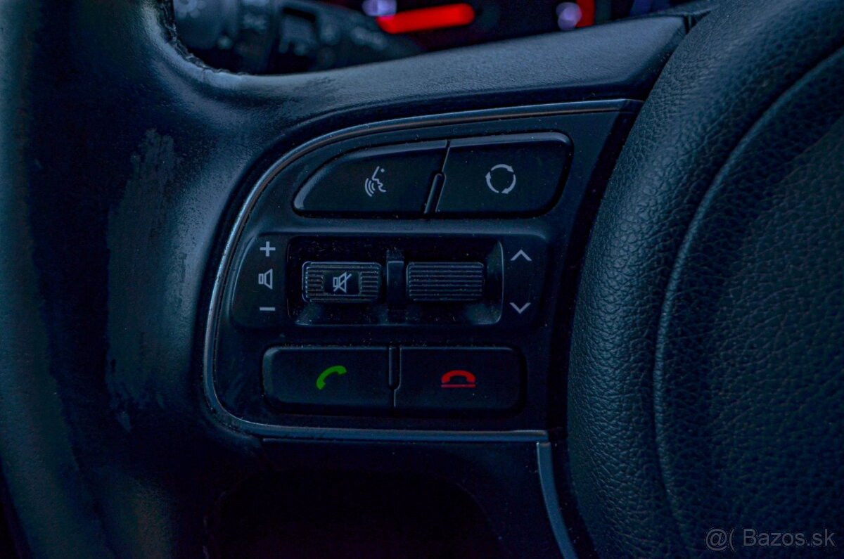 Kia Sportage 1.6 GDi Gold - 14