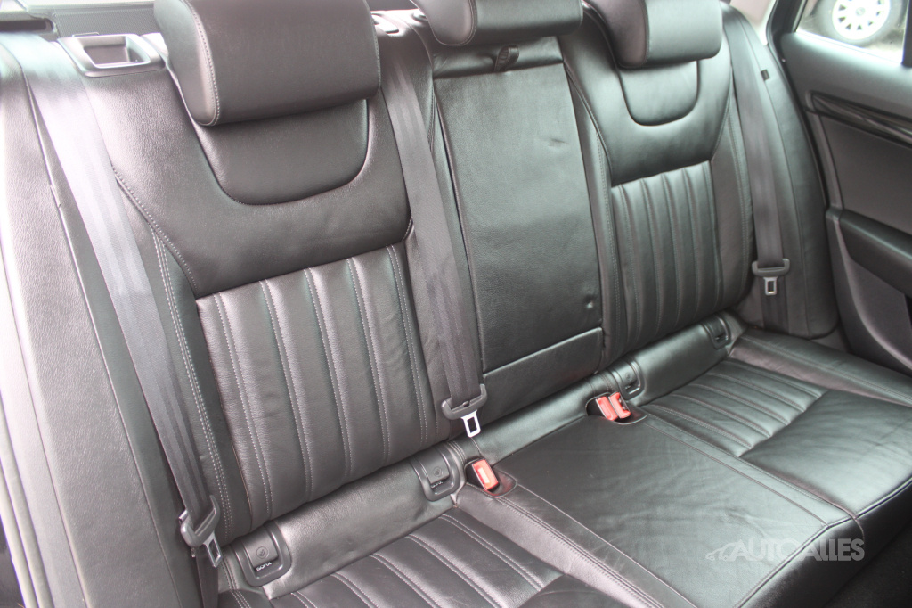 Škoda Octavia Combi 1,4 TGi 81 kW - 14