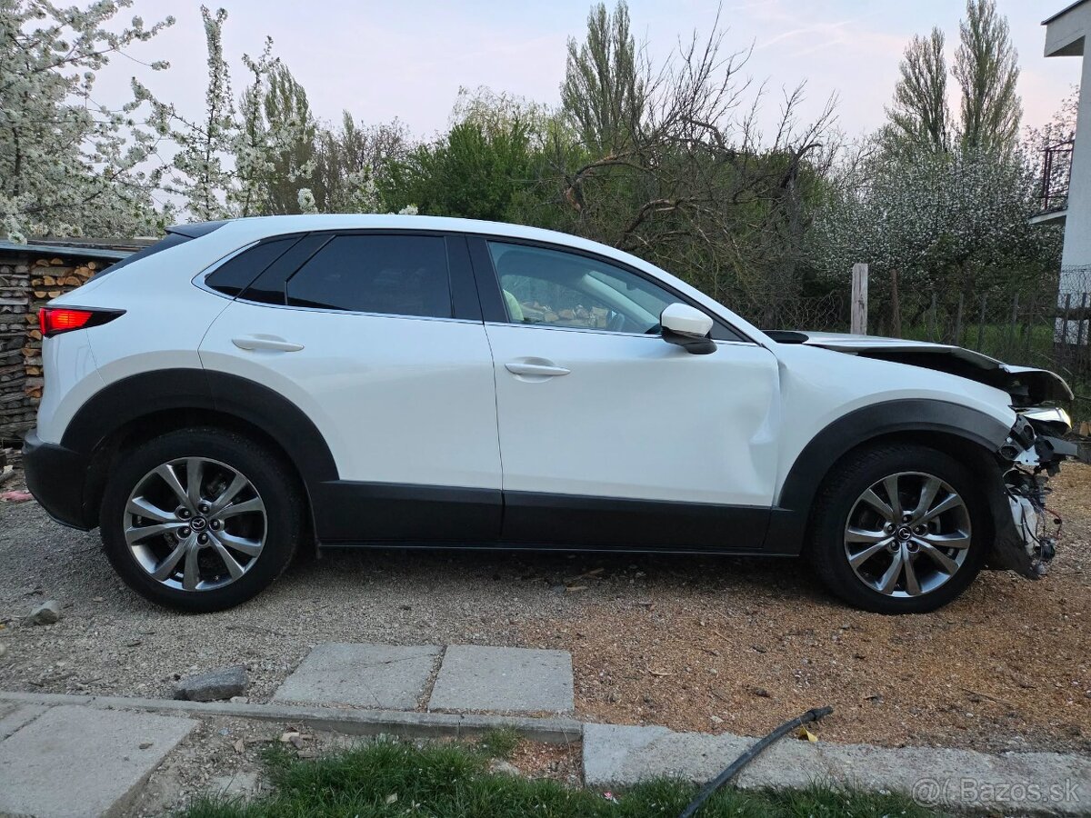Mazda CX30 2,0i 132 kw - 14
