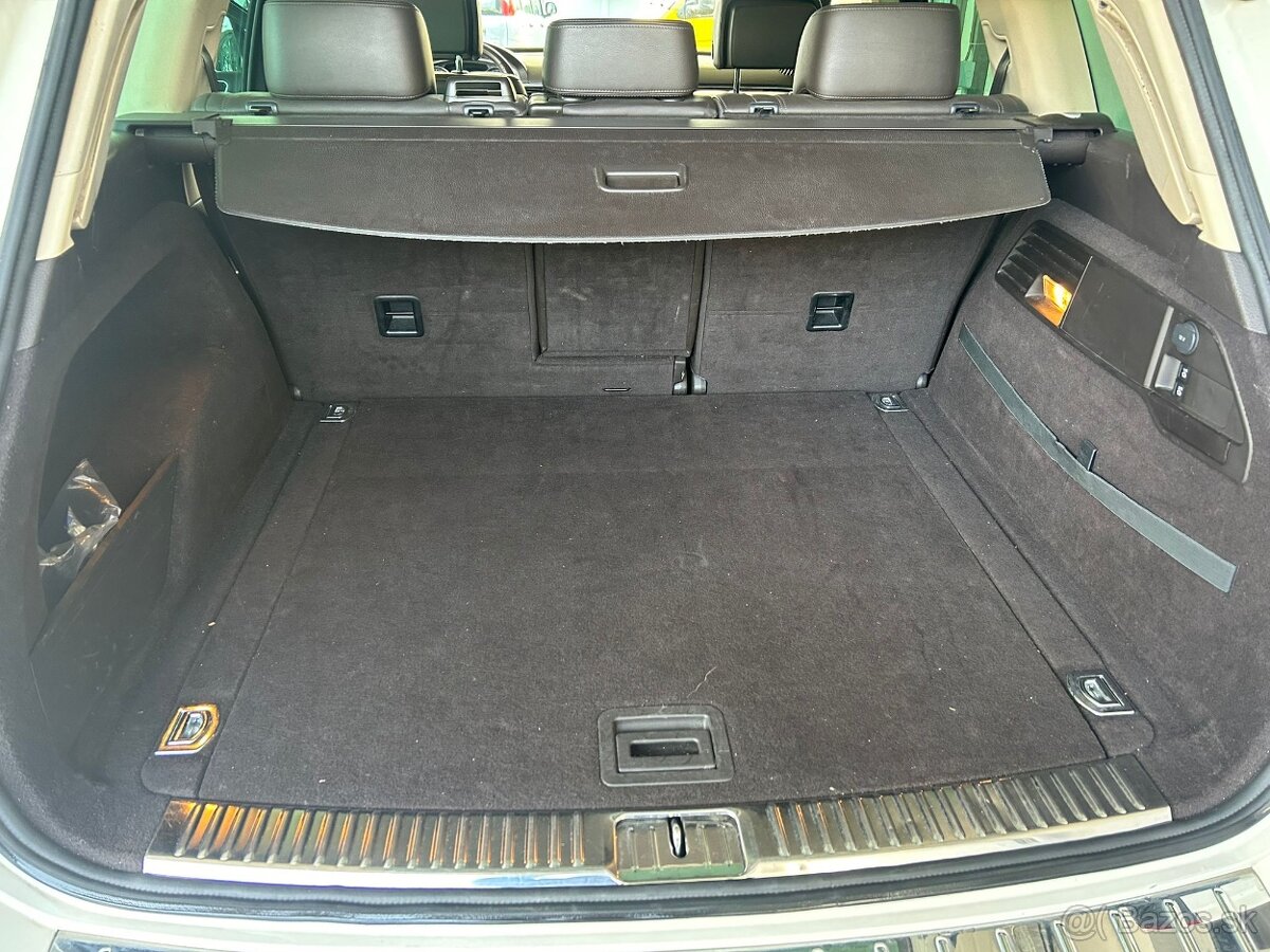 Volkswagen Touareg 3.0 TDI Elegance - 4Motion - 14