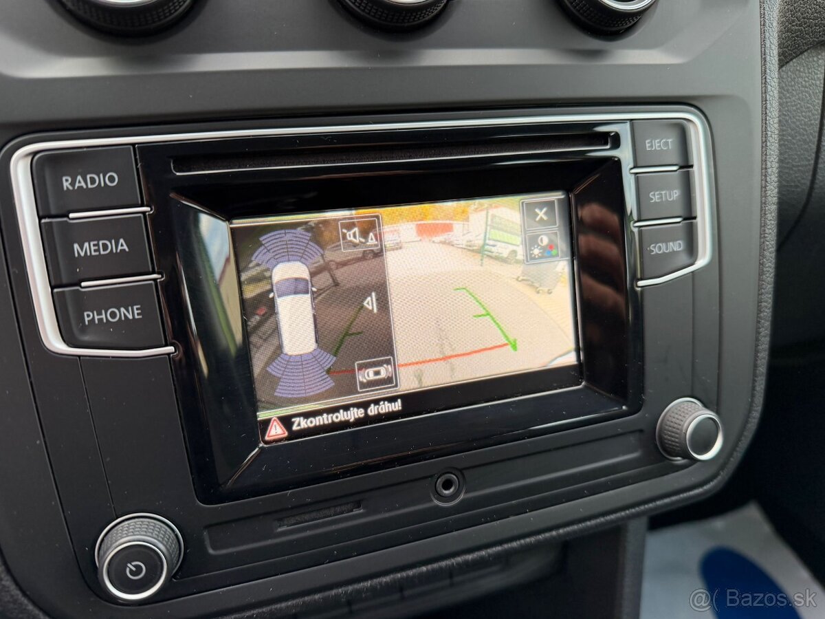 ► VW CADDY 1,4 TSI BEACH - 92 KW, TOP VÝBAVA, PARK. SENZORY - 14