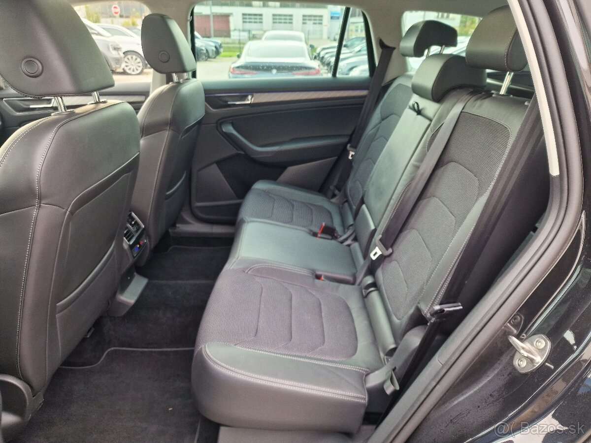 VW ID.4 PRO PERFORMANCE, FULL LED, 360°KAMERA / REZERVOVANÉ - 14