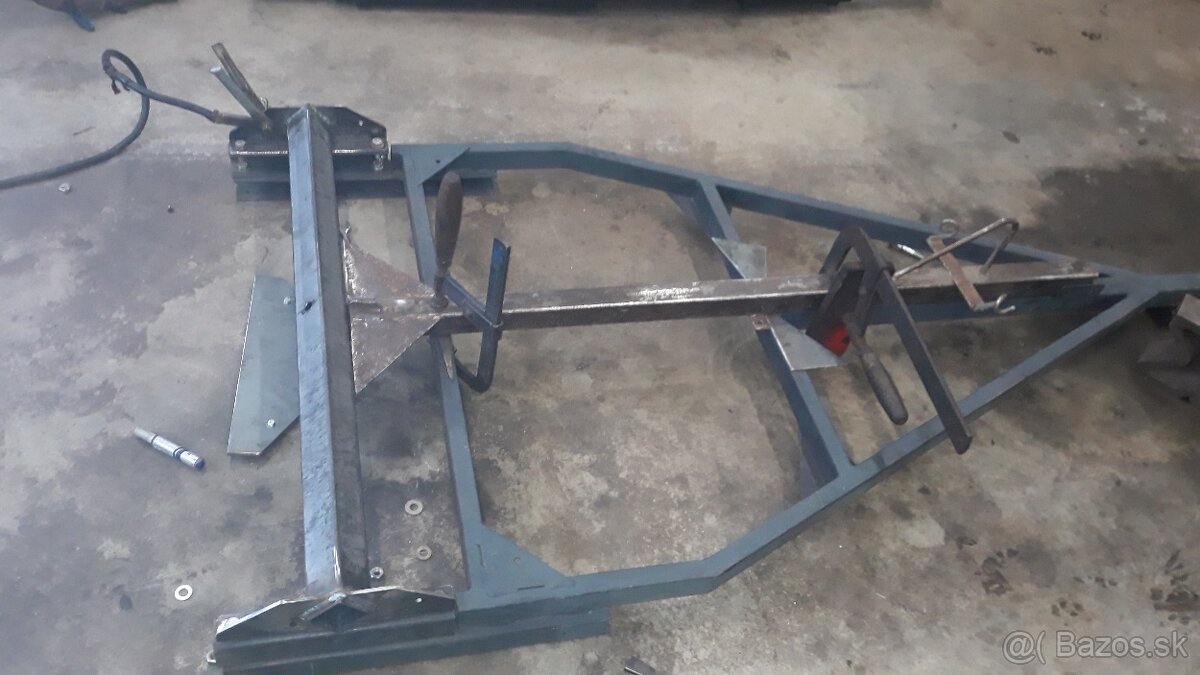 Náprava přívěsného vozíku Kempík - 14