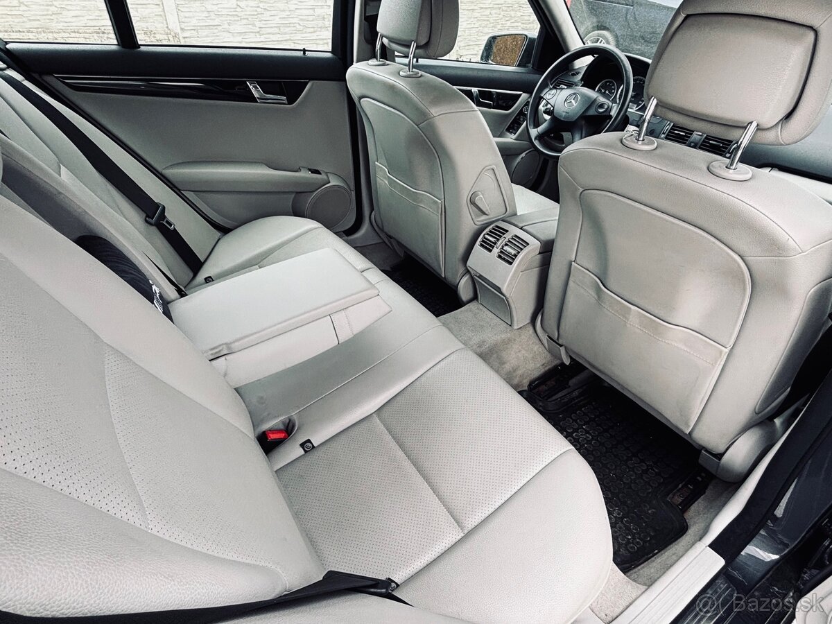 Mercedes -Benz C200 CDI - 14