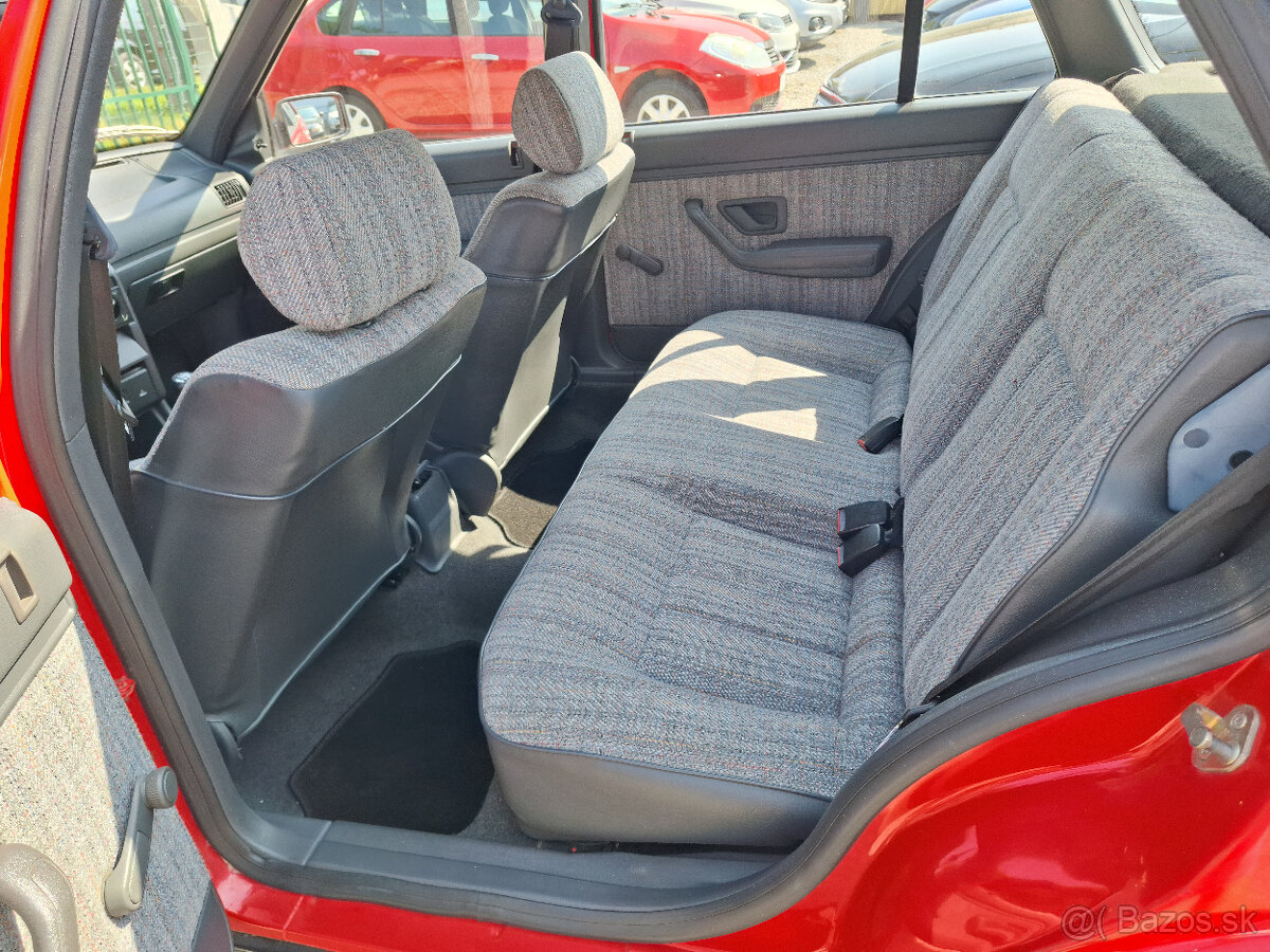 Peugeot 405 Break 1.6 GLI - AJ NA SPLÁTKY - 14