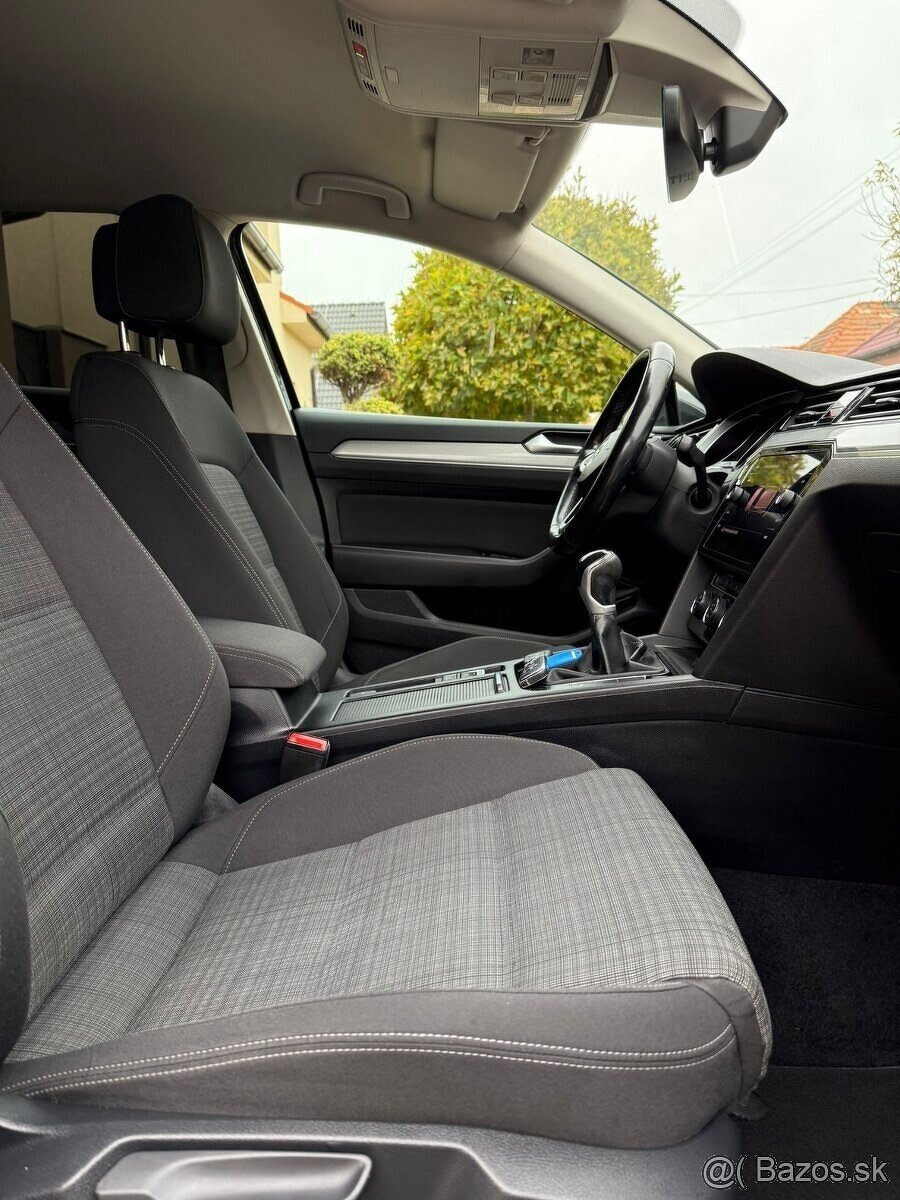 Volkswagen Passat Combi 2.0 TDI EVO Business 110KW - 14