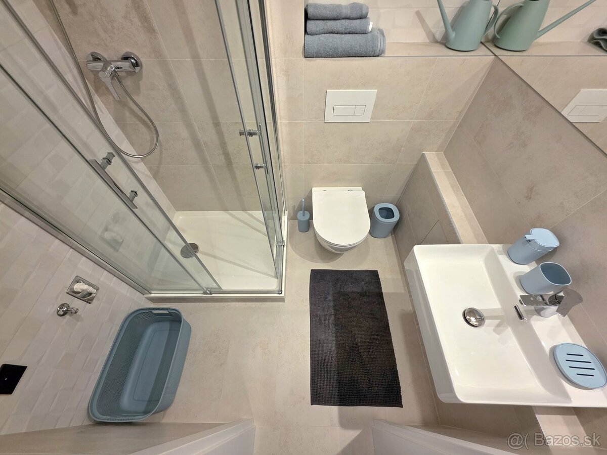 NA PREDAJ PEKNÝ 1 - IZBOVÝ BYT NA ULICI KRIVÁ, KOŠICE - JUH - 14