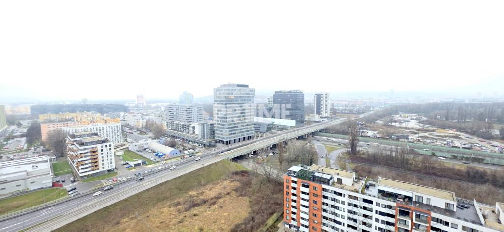 MODERNÝ 2i byt, NOV., PARKING, LOGGIA, VÝHĽAD, FUXOVA, Bosák - 14