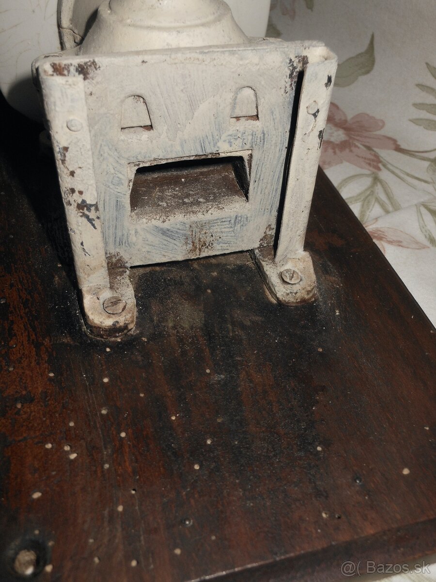 nastenny mlyncek - 14