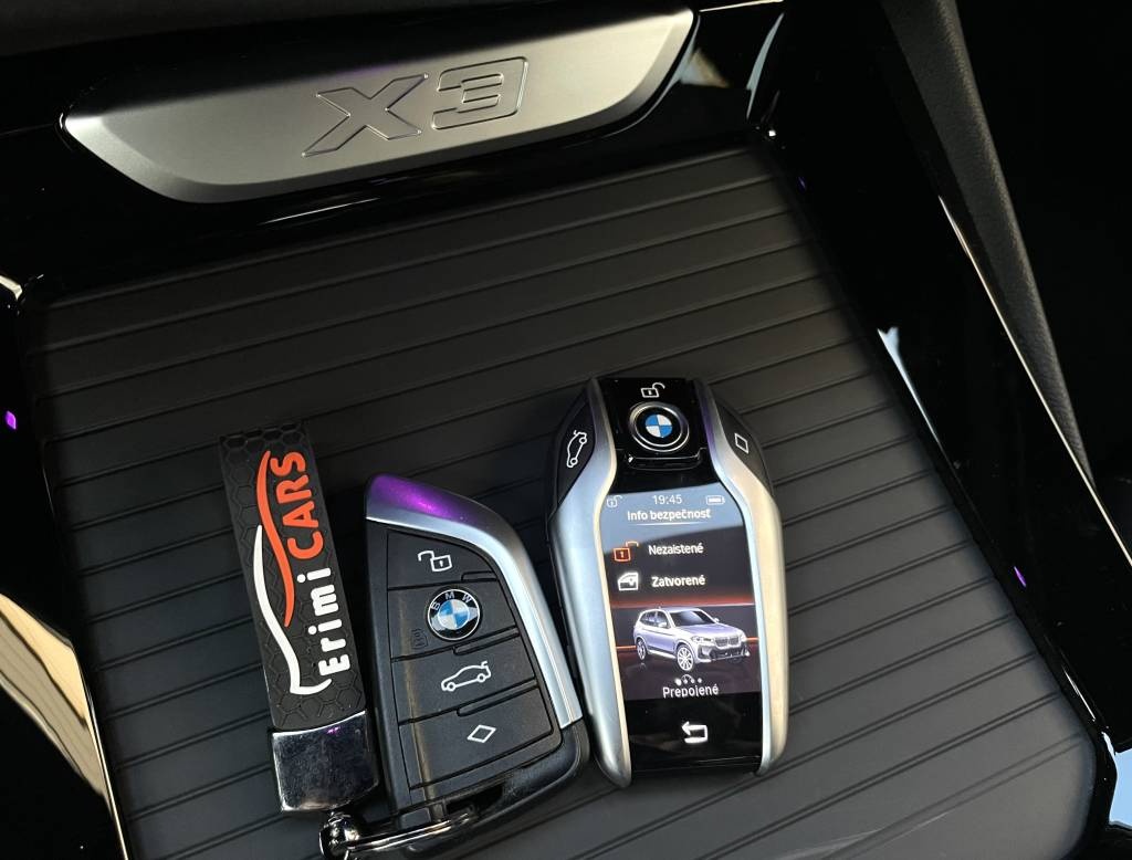 BMW X3 xDrive20d mHEV M-PACKET - 14