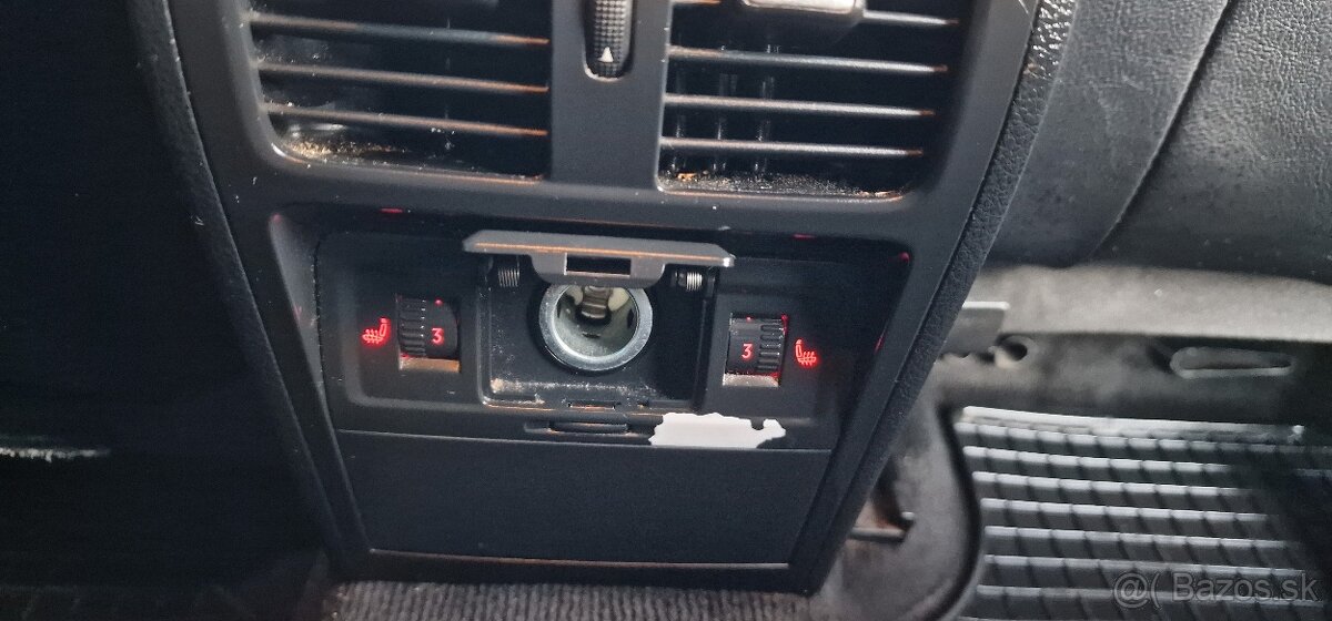 Volkswagen Passat B7 Sedan 2.0 Tdi 103kw 2013 Bluemotion - 14