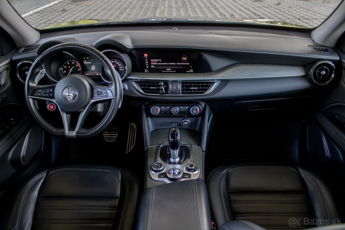 Alfa Romeo Stelvio 2.0T Q4 206kw A/T - 14