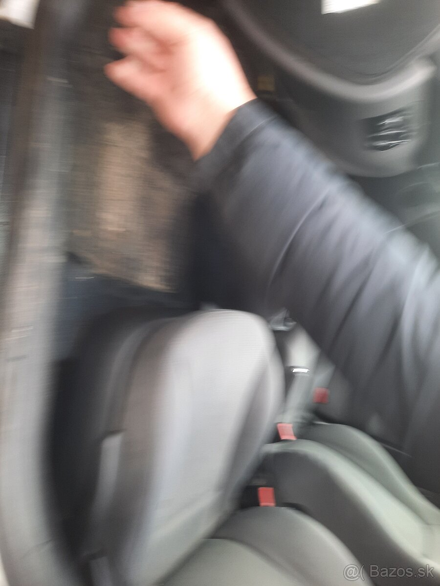 Seat Leon 1,9tdi, 81kw, r.v.2002 - 14