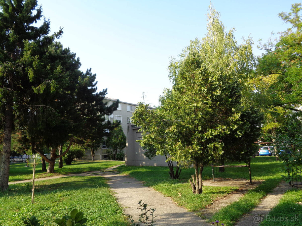 Predaj 3-izbový byt, Zlaté Klasy, 30min.autom do BA - 14