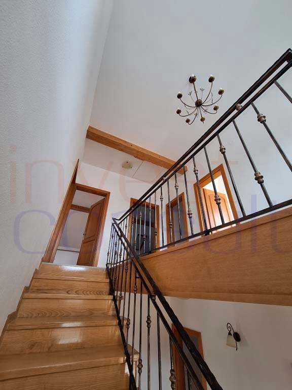 2352 EXKLUZÍVNA PONUKA PRENÁJMU NADŠTANDARDNÉHO RODINNÉHO DO - 14