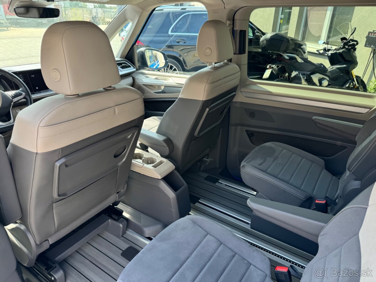 Volkswagen T7 Multivan LR 2.0 TSI 204k Style DSG, 2023 rok - 14
