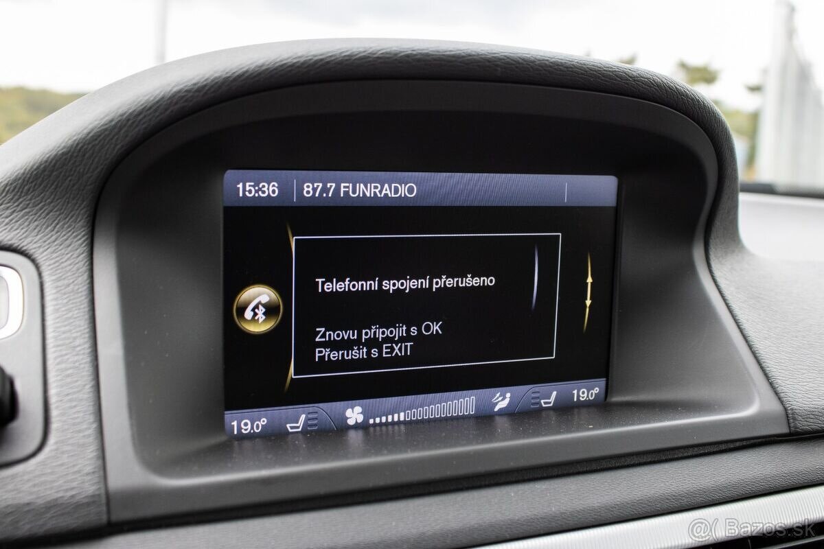 Volvo V70 2.0 D4 R-Design - 14