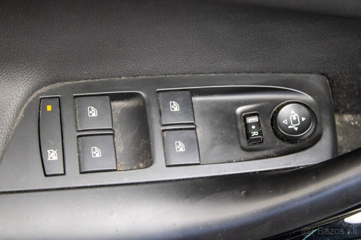 Opel Astra Sport Tourer - 14