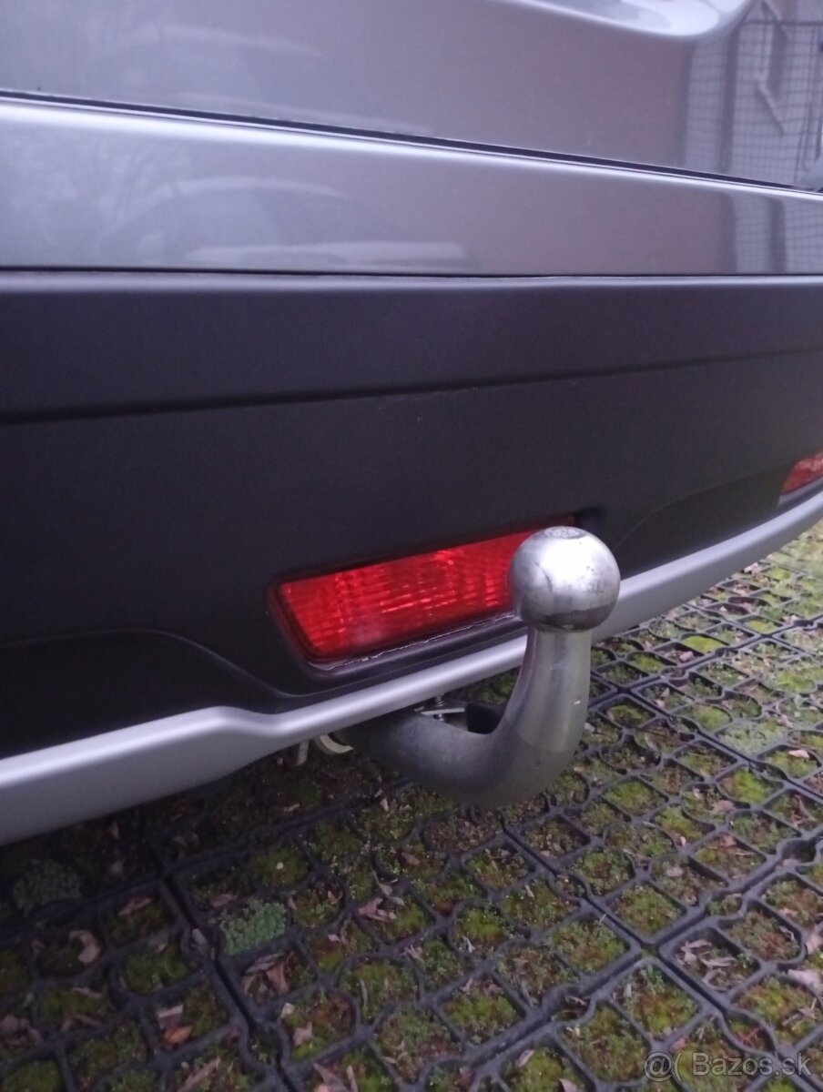 Predam Suzuki S-cross Premium1,4 Hybrid s tažnym zariadenim. - 14