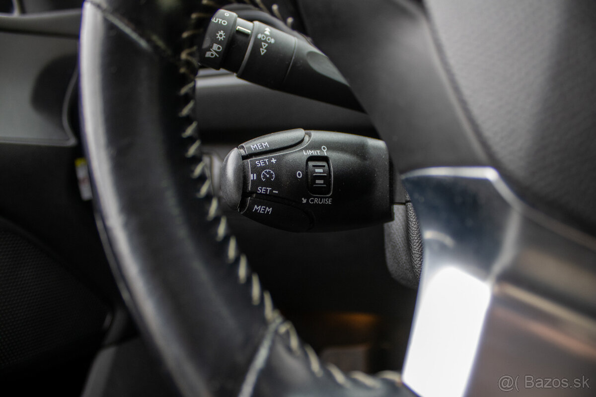 Peugeot 308 SW 1.5 BlueHDi - 14