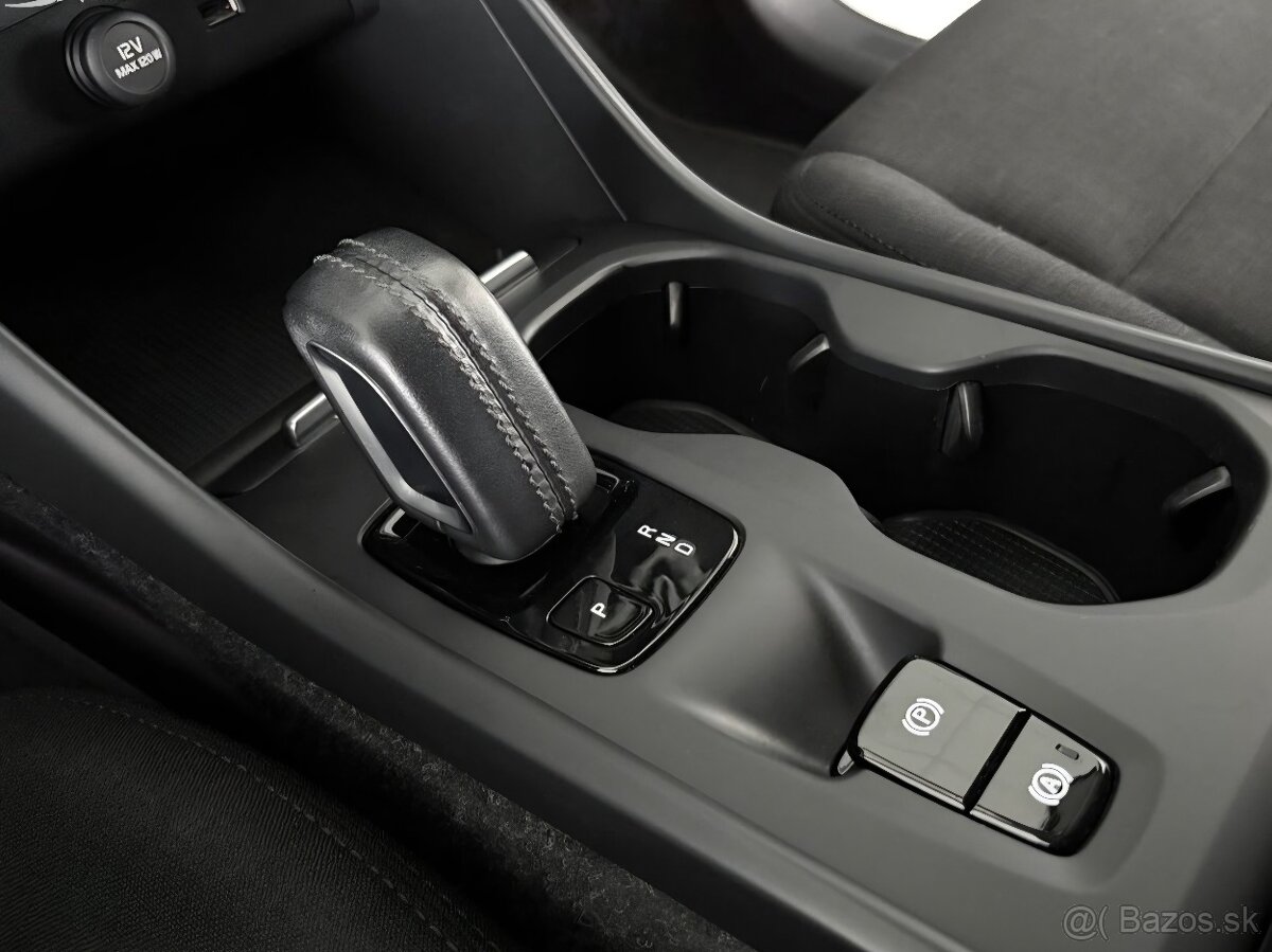 Volvo XC40 D3 2.0d - 14