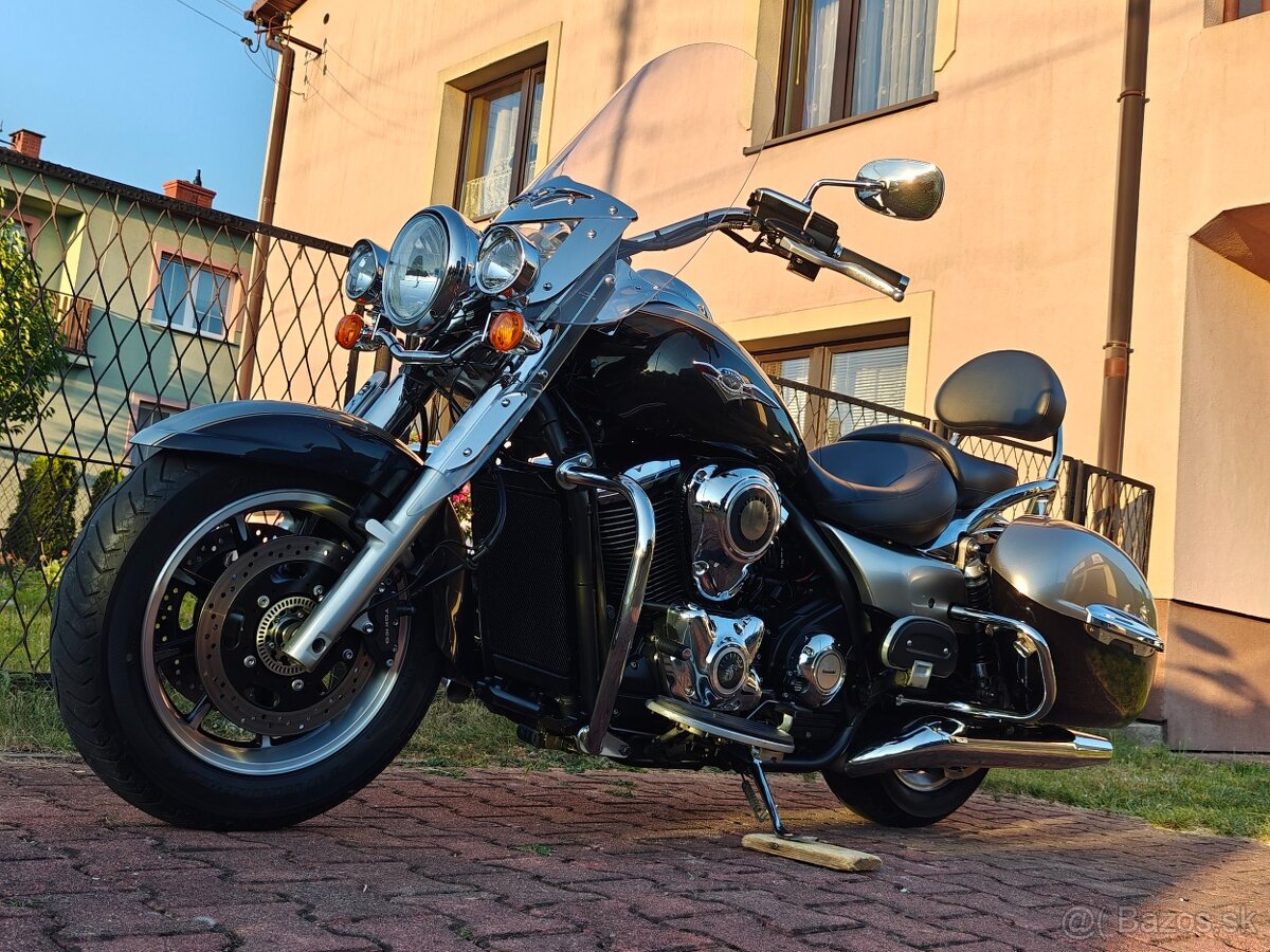 Kawasaki VN 1700 Classic Tourer Nomad - 14