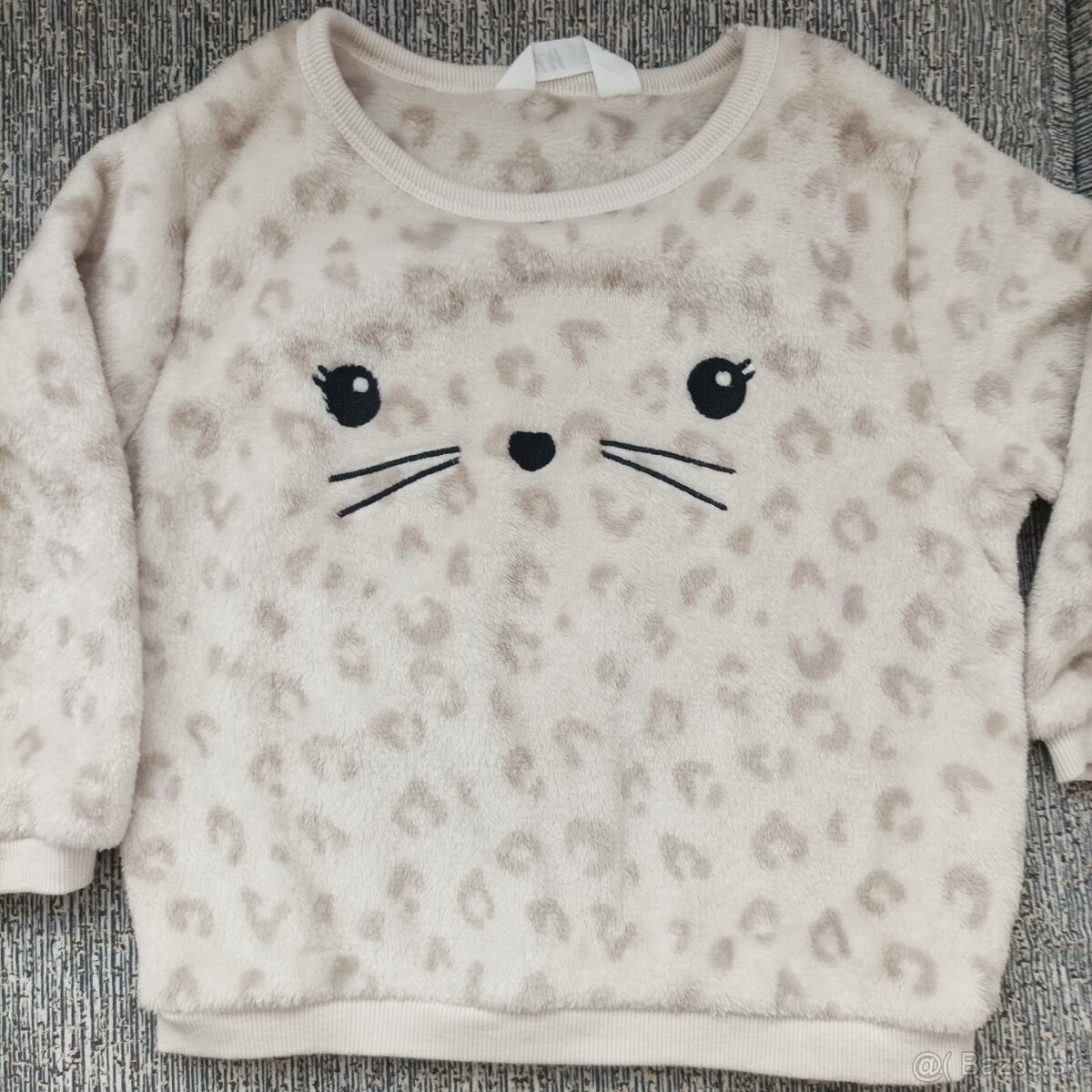 Nove mikiny 104/110 - 14