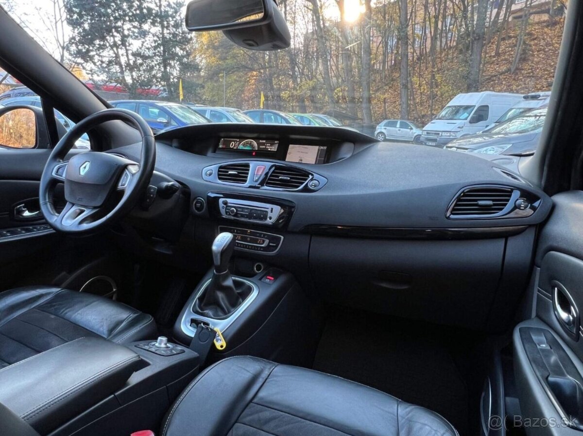 Renault Scenic 2.0 dCi 110 kW 7 míst INITIALE klima 2012 STK - 14