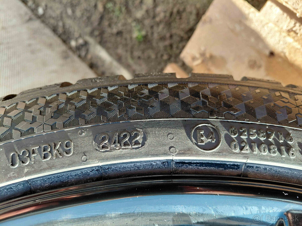 19" zimne Skoda Superb 235/40R19 - 14