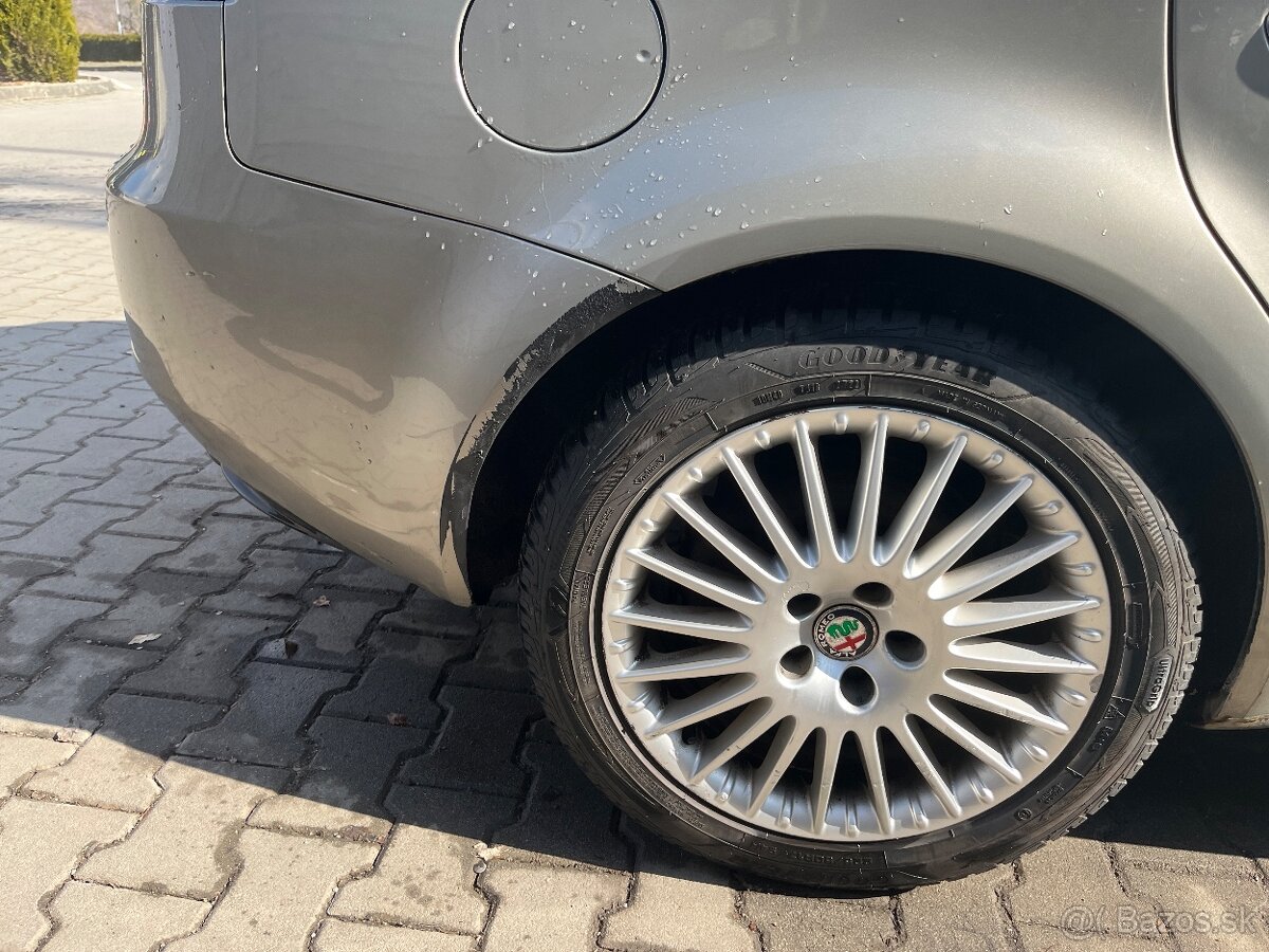 Alfa romeo 159sw 2,2 jts - 14